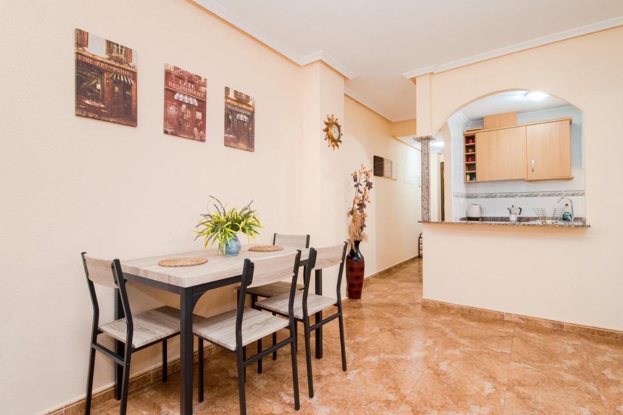 Apartment Tomillo Torrevieja Dış mekan fotoğraf